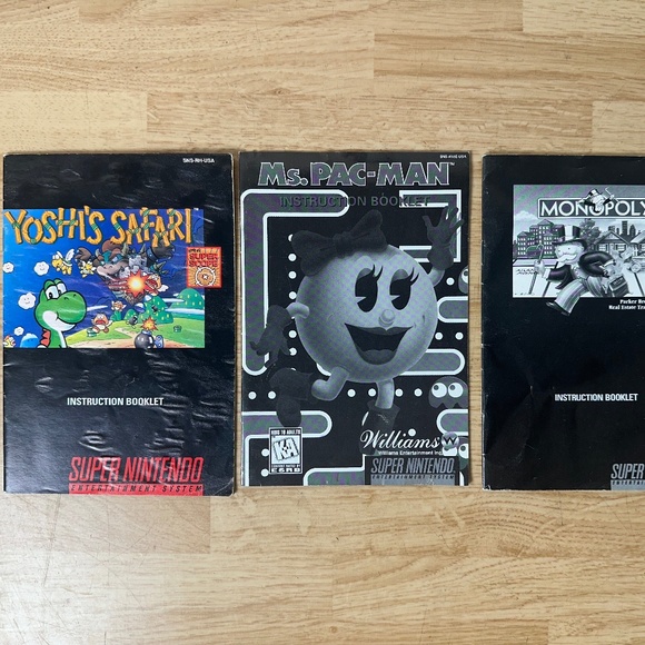 LOT OF 3 SUPER NINTENDO SNES INSTRUCTION MANUAL YOSHI'S SAFARI PAC-MAN MONOPOLY - Picture 1 of 10